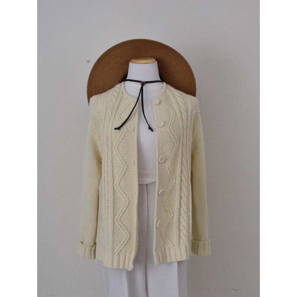 Vintage 80s Beige Acrylic Granny Sweater size S - Picture 10 of 10